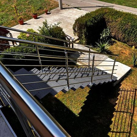 Apartman Borna Otocac Luaran gambar
